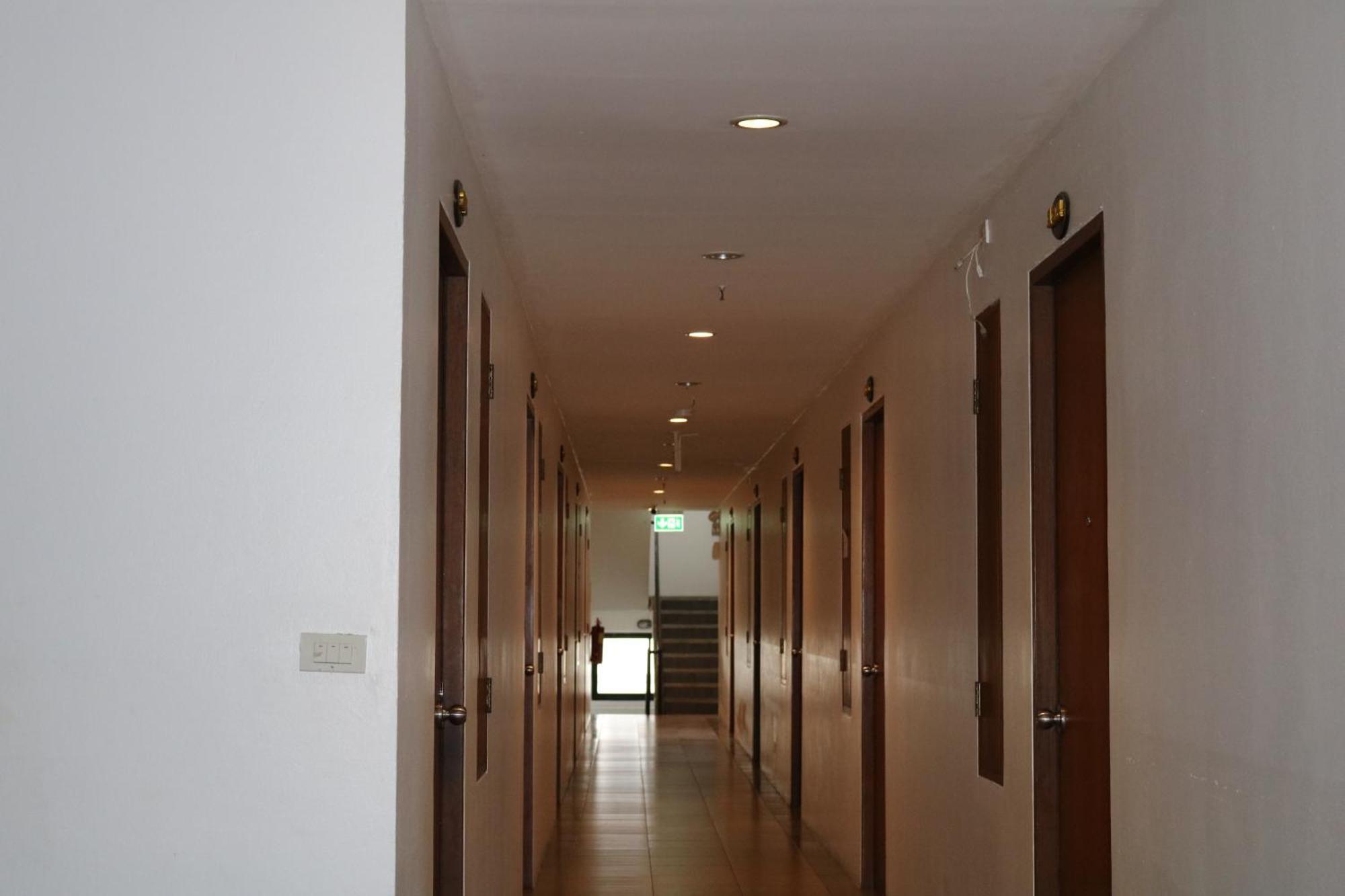 Diamond Crown Hotell Patong Exteriör bild